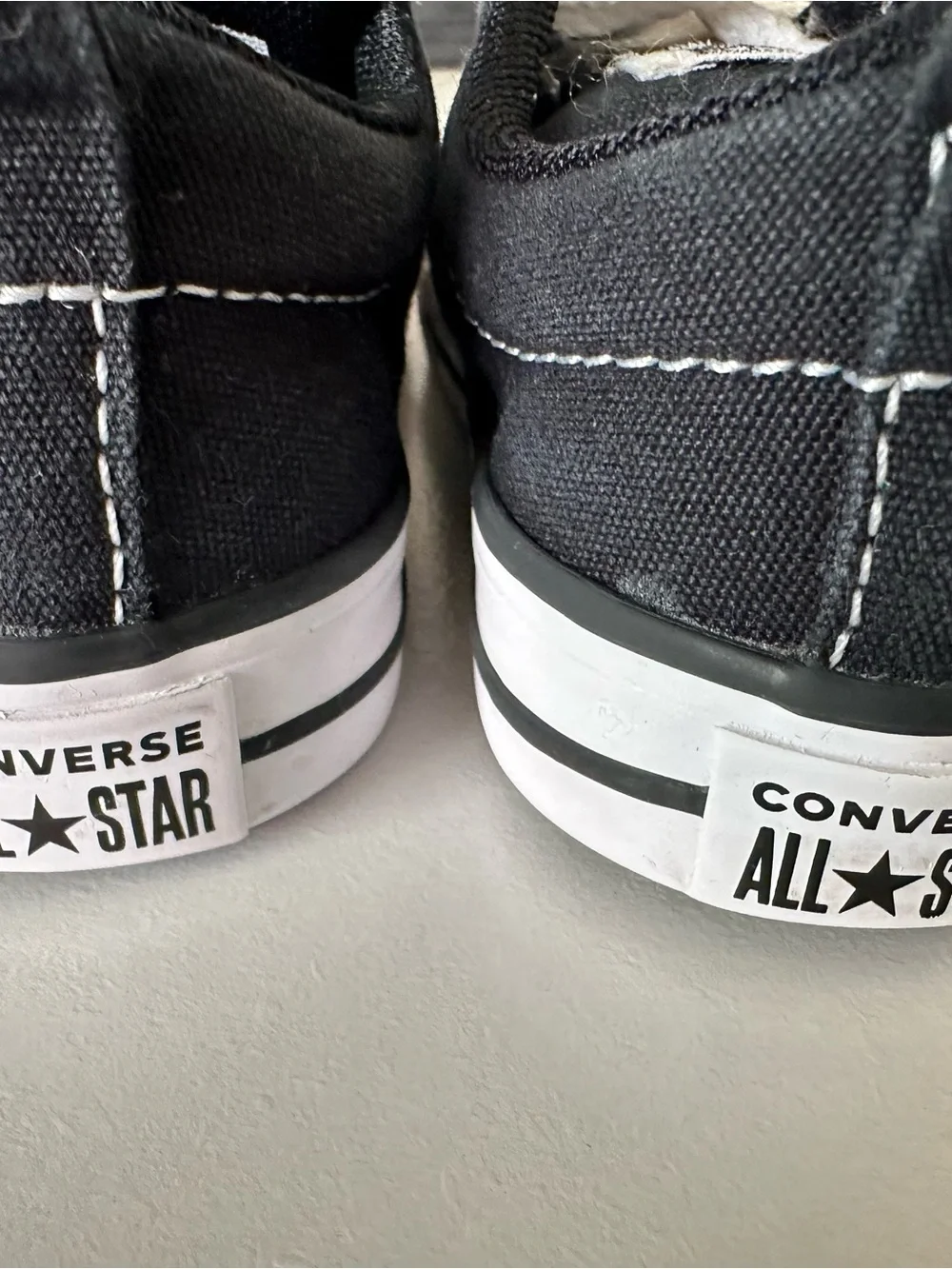 Converse Kids Black Low Top Sneakers Size 6
